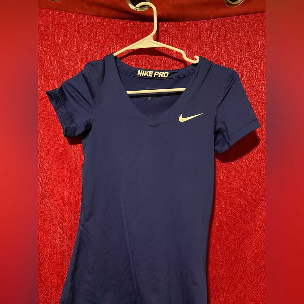 Nike spandex top